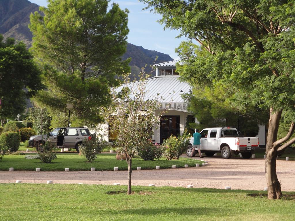 Hotel Lujan Lujan  Kültér fotó