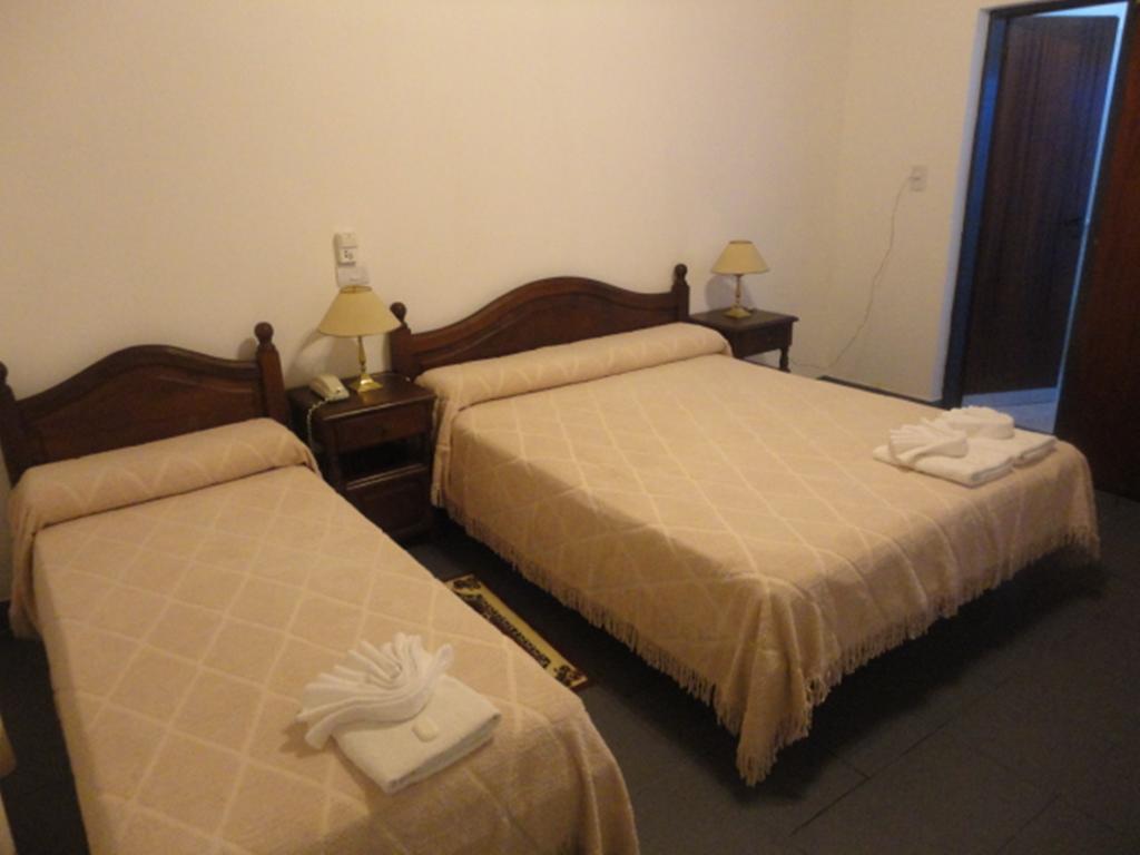 Hotel Lujan Lujan  Szoba fotó